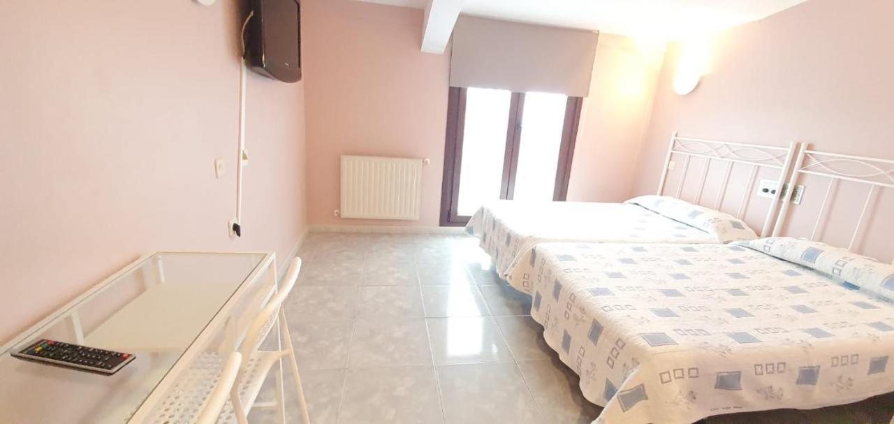 Hotel La Quinta Cue Εξωτερικό φωτογραφία