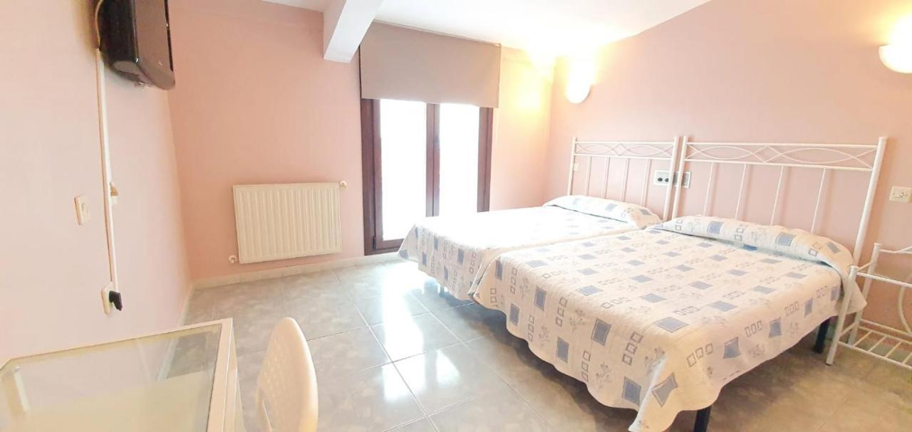 Hotel La Quinta Cue Εξωτερικό φωτογραφία